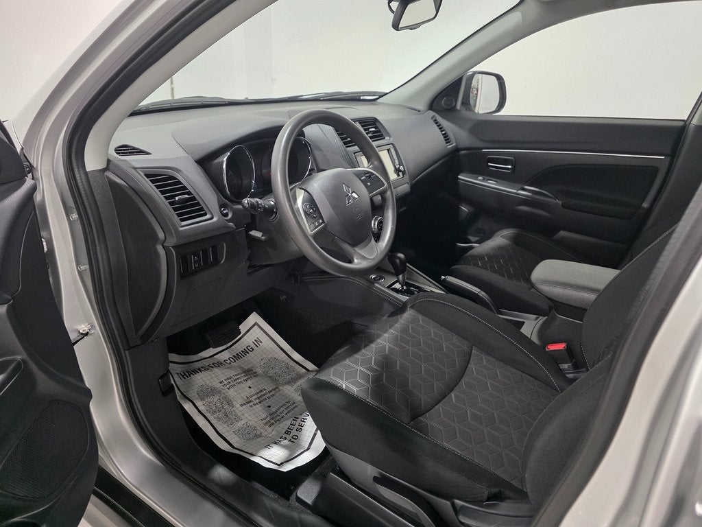 2023 Mitsubishi Outlander Sport 2.0 ES