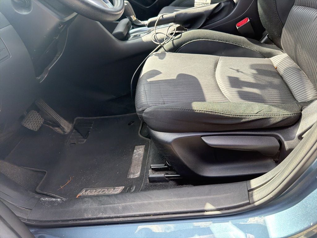 2016 Mazda Mazda3 i Sport