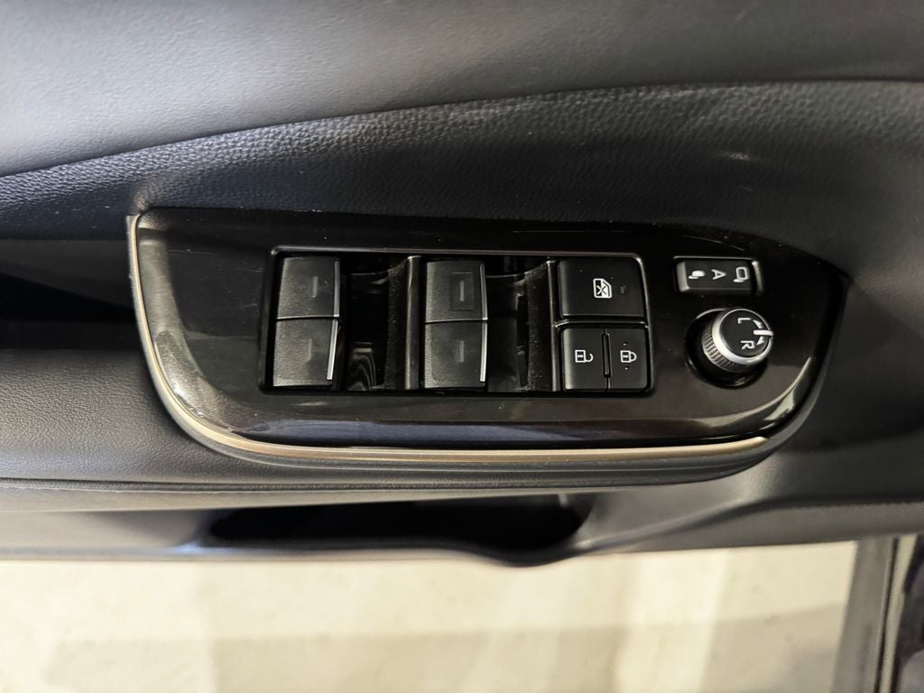 2025 Toyota Crown XLE