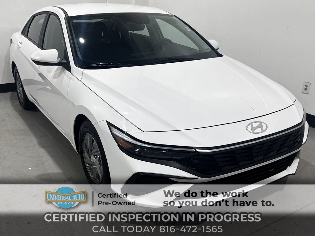 2025 Hyundai Elantra SE