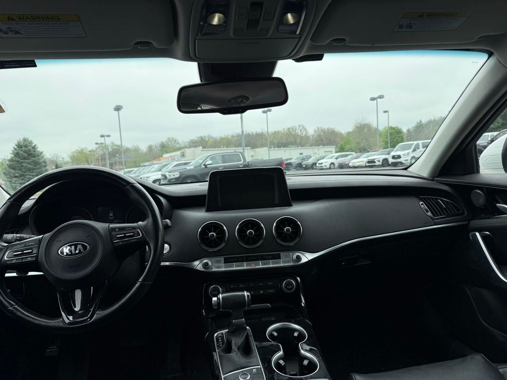 2019 Kia Stinger Base