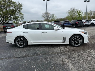 2019 Kia Stinger Base