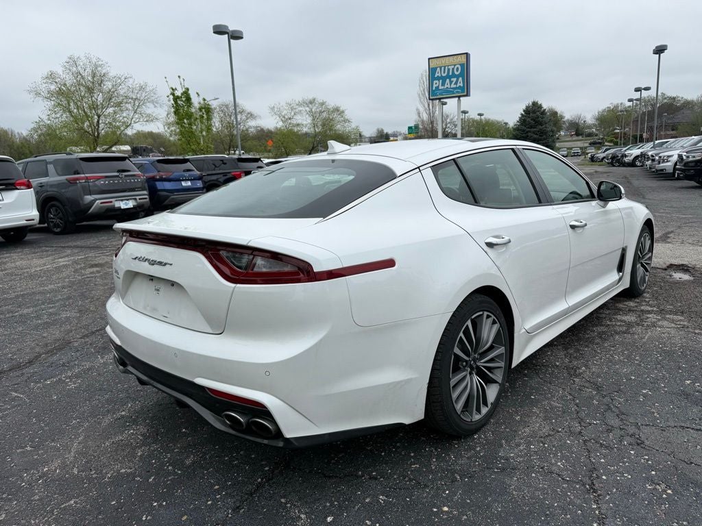 2019 Kia Stinger Base