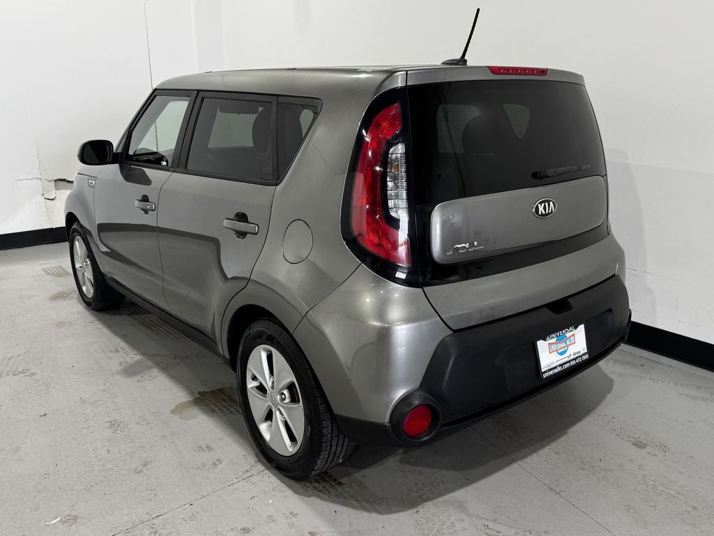 2016 Kia Soul Base