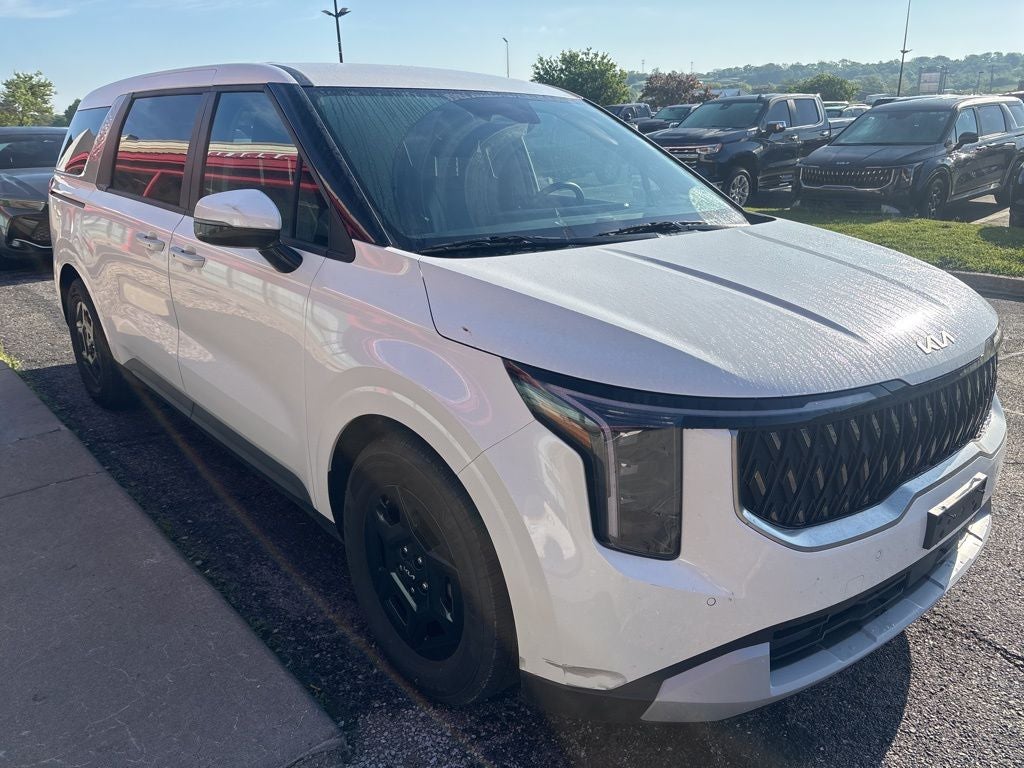 2025 Kia Carnival LXS