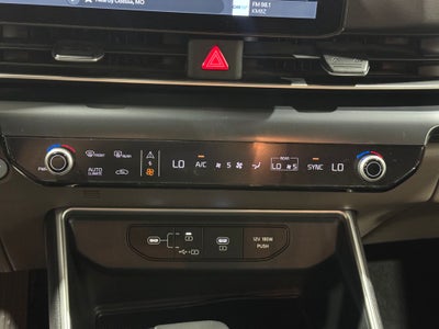 2025 Kia Carnival LXS