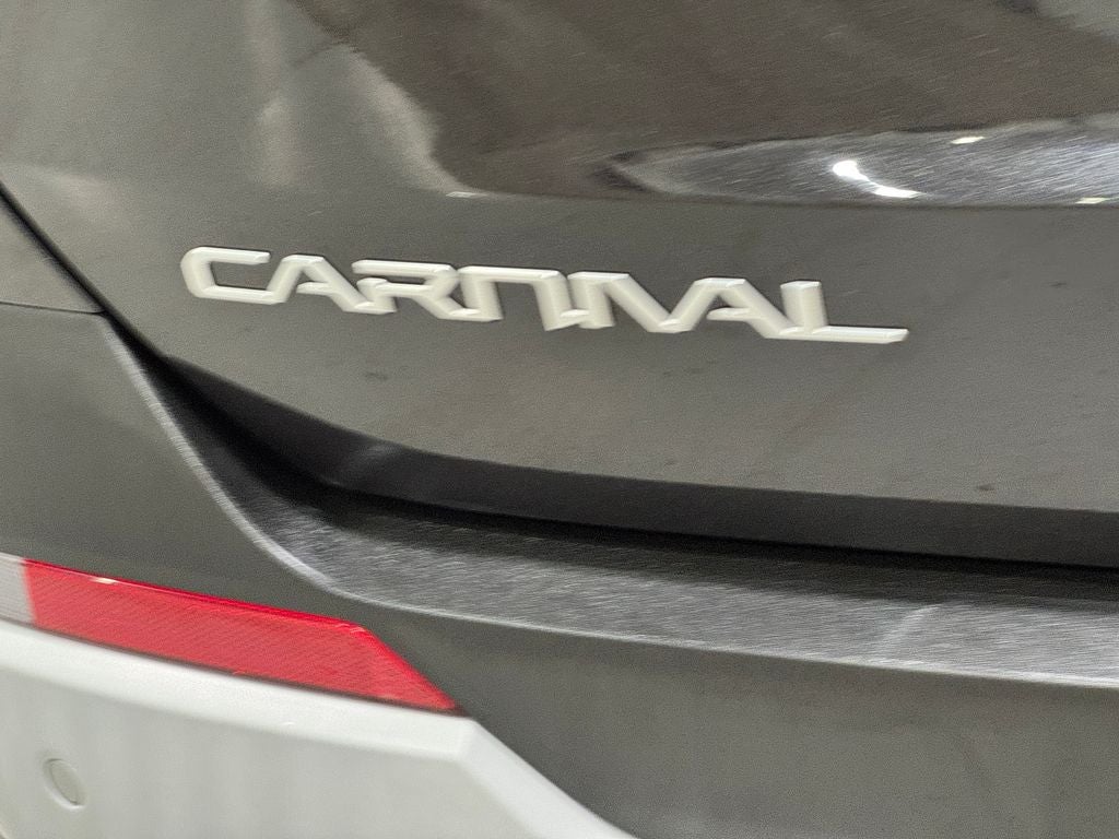 2025 Kia Carnival LXS