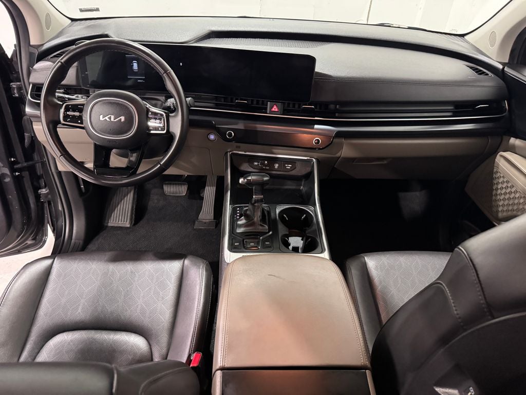 2025 Kia Carnival LXS