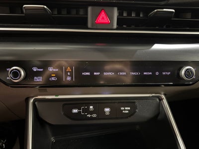 2025 Kia Carnival LXS