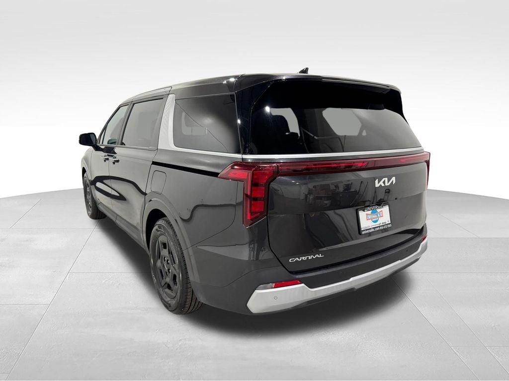 2025 Kia Carnival LXS