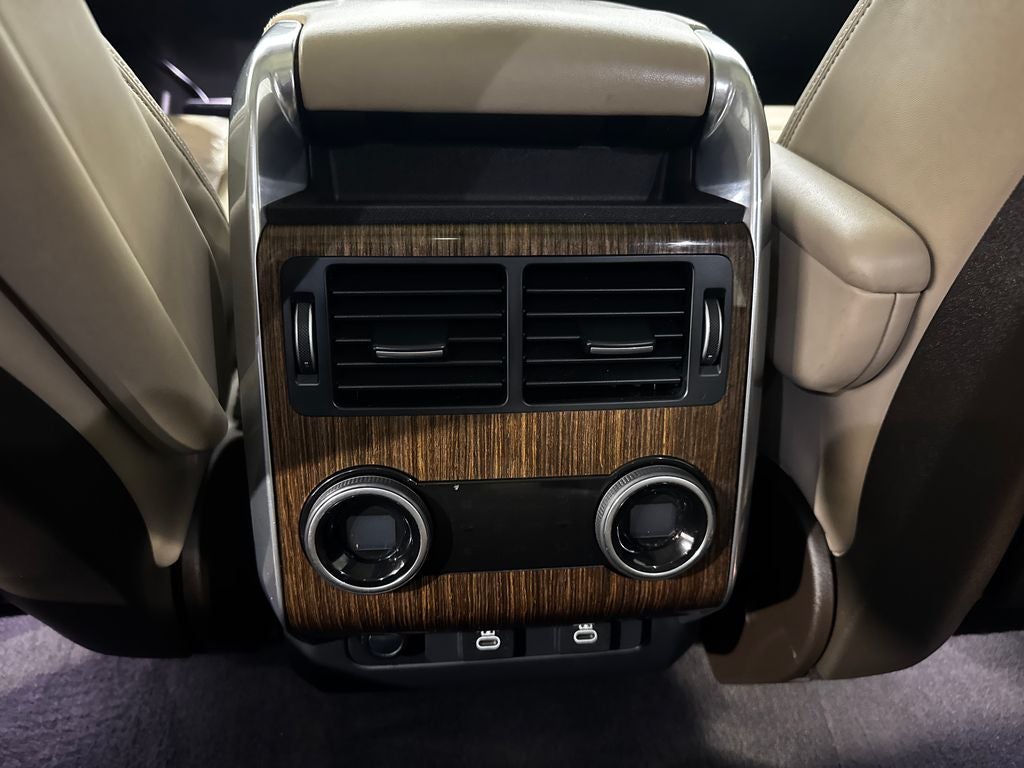 2022 Land Rover Range Rover Sport HSE Silver Edition