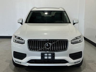 2022 Volvo XC90 T5 Momentum