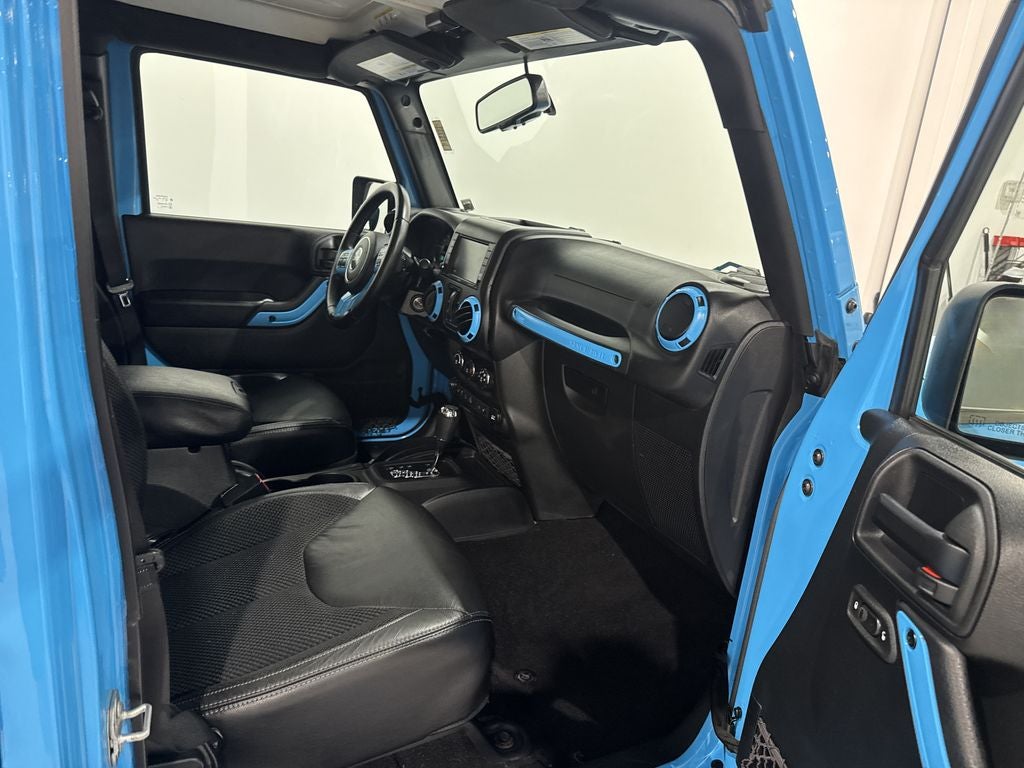 2017 Jeep Wrangler Unlimited Unlimited Sahara Winter Edition