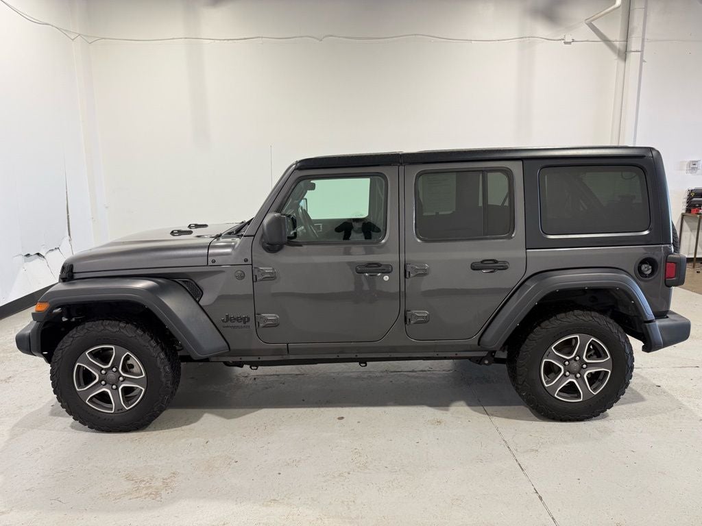 Used 2022 Jeep Wrangler Unlimited Sport S with VIN 1C4HJXDN4NW145335 for sale in Kansas City