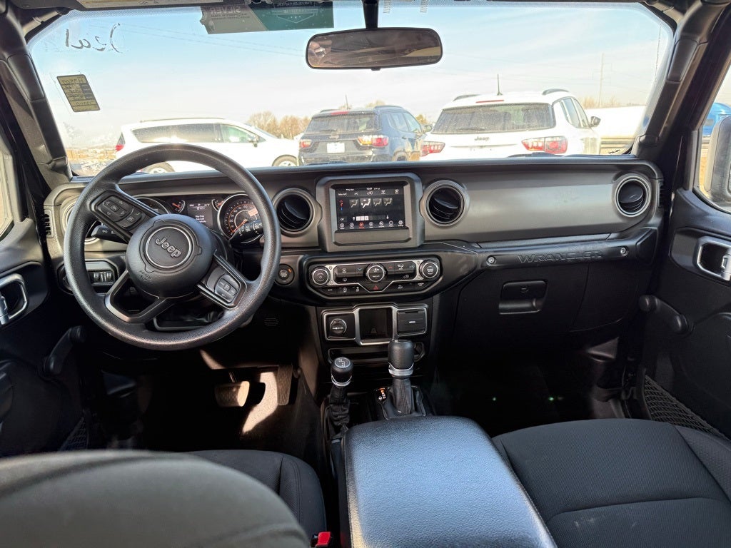 2022 Jeep Wrangler Unlimited Unlimited Sport