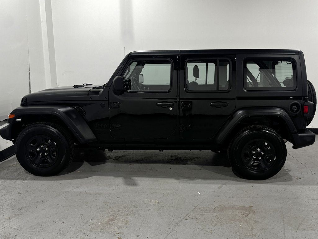 2022 Jeep Wrangler Unlimited Unlimited Sport