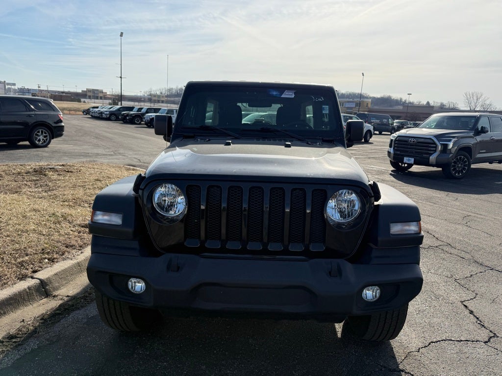 2022 Jeep Wrangler Unlimited Unlimited Sport