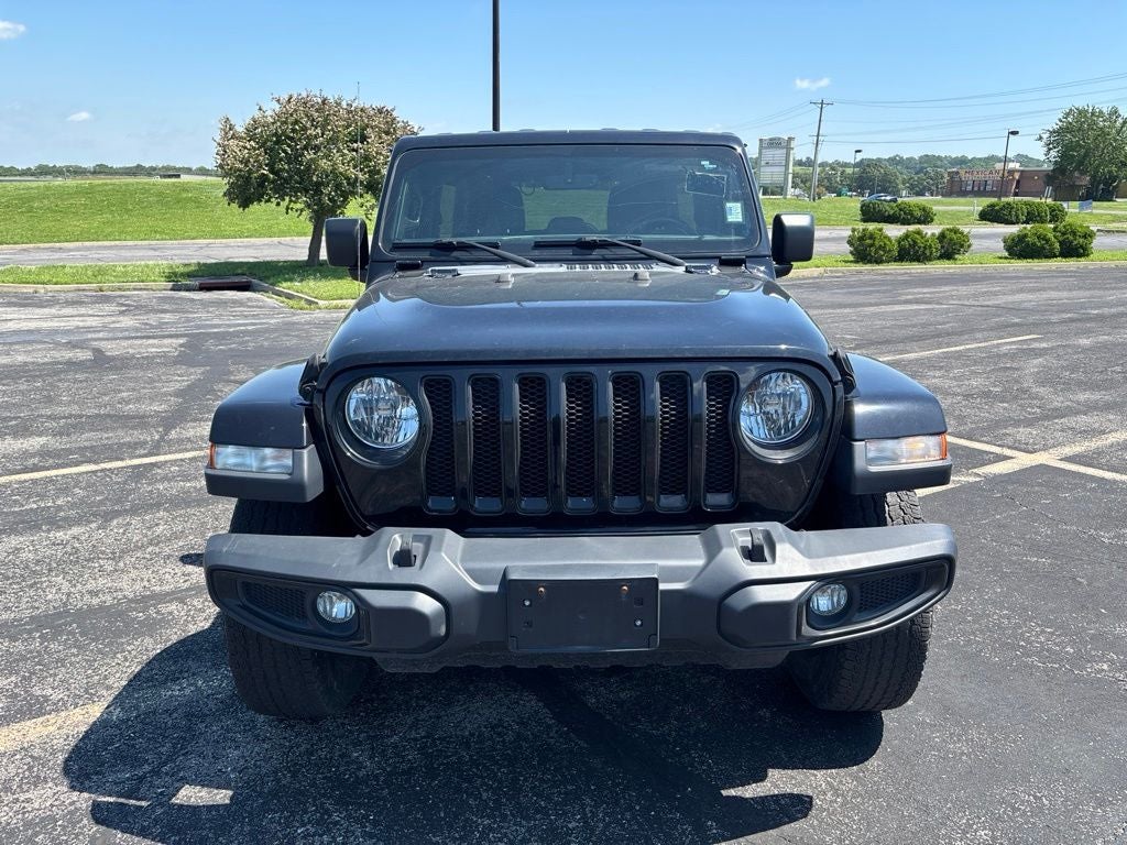 Used 2020 Jeep Wrangler Unlimited Sahara with VIN 1C4HJXEG1LW210283 for sale in Kansas City