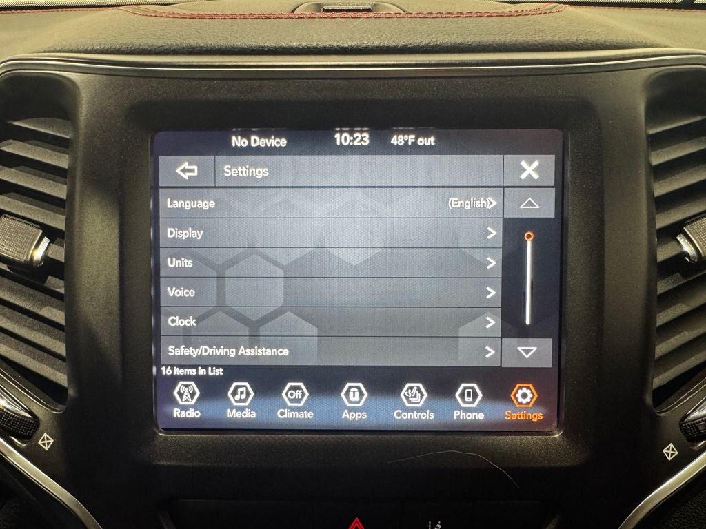 2022 Jeep Cherokee Trailhawk