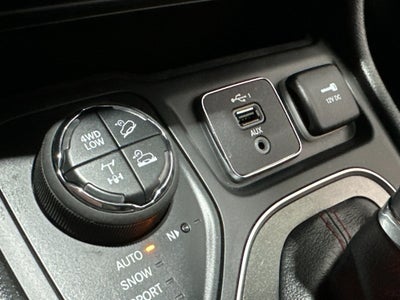 2022 Jeep Cherokee Trailhawk