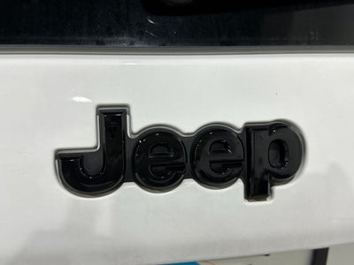 2023 Jeep Cherokee CHEROKEE ALTITUDE LUX 4X4