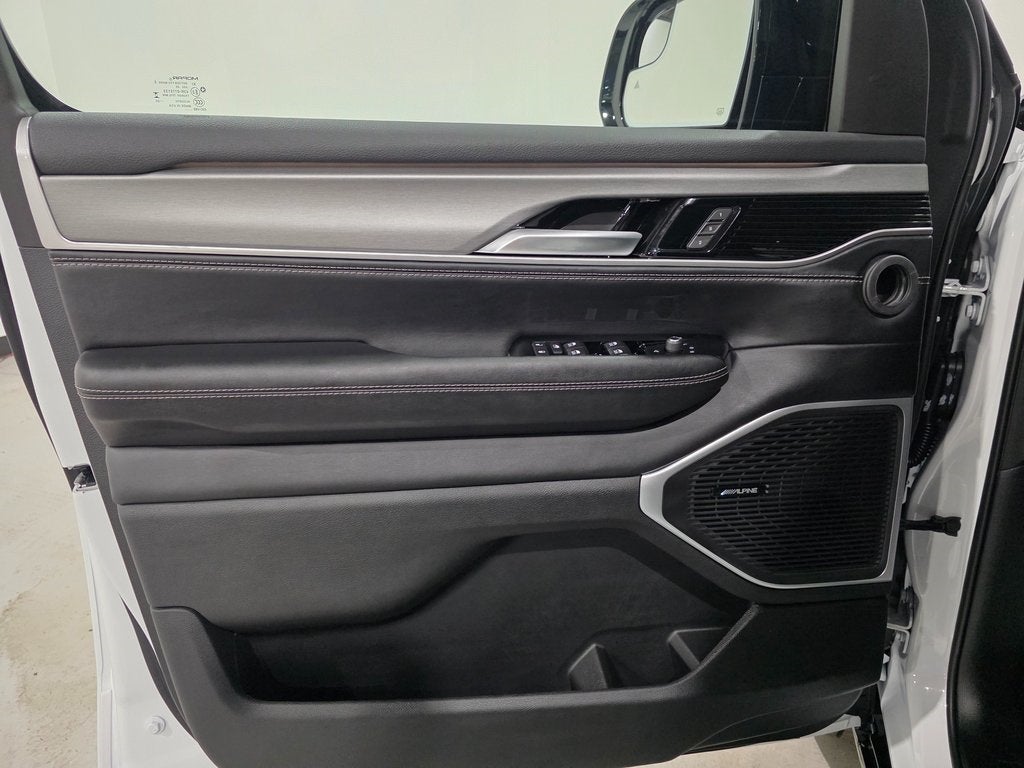 2025 Jeep Wagoneer Series II