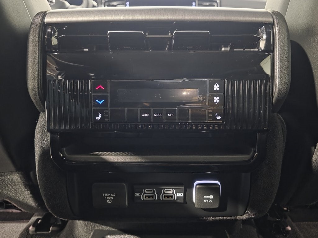 2025 Jeep Wagoneer Series II