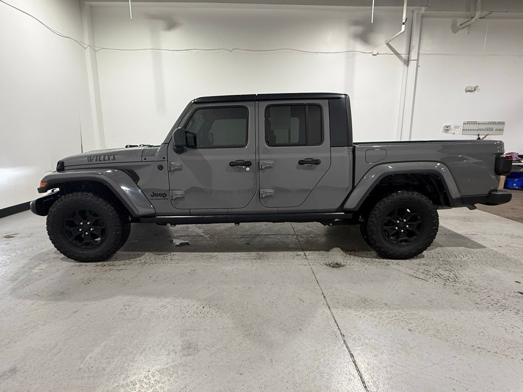 2021 Jeep Gladiator Willys