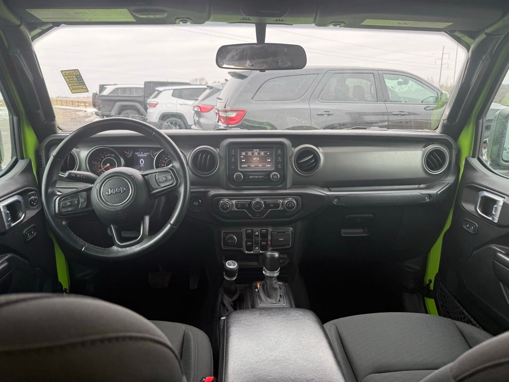 2021 Jeep Gladiator Willys