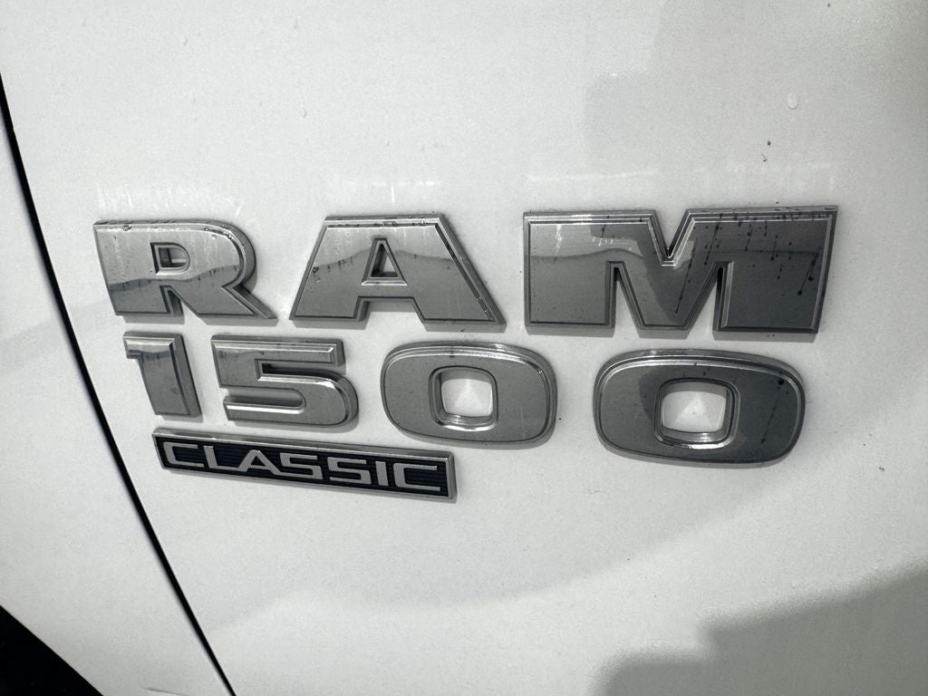 2022 RAM 1500 Classic SLT