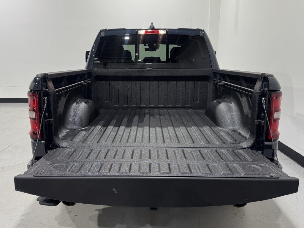 2027 RAM Ram 1500 Big Horn/Lone Star