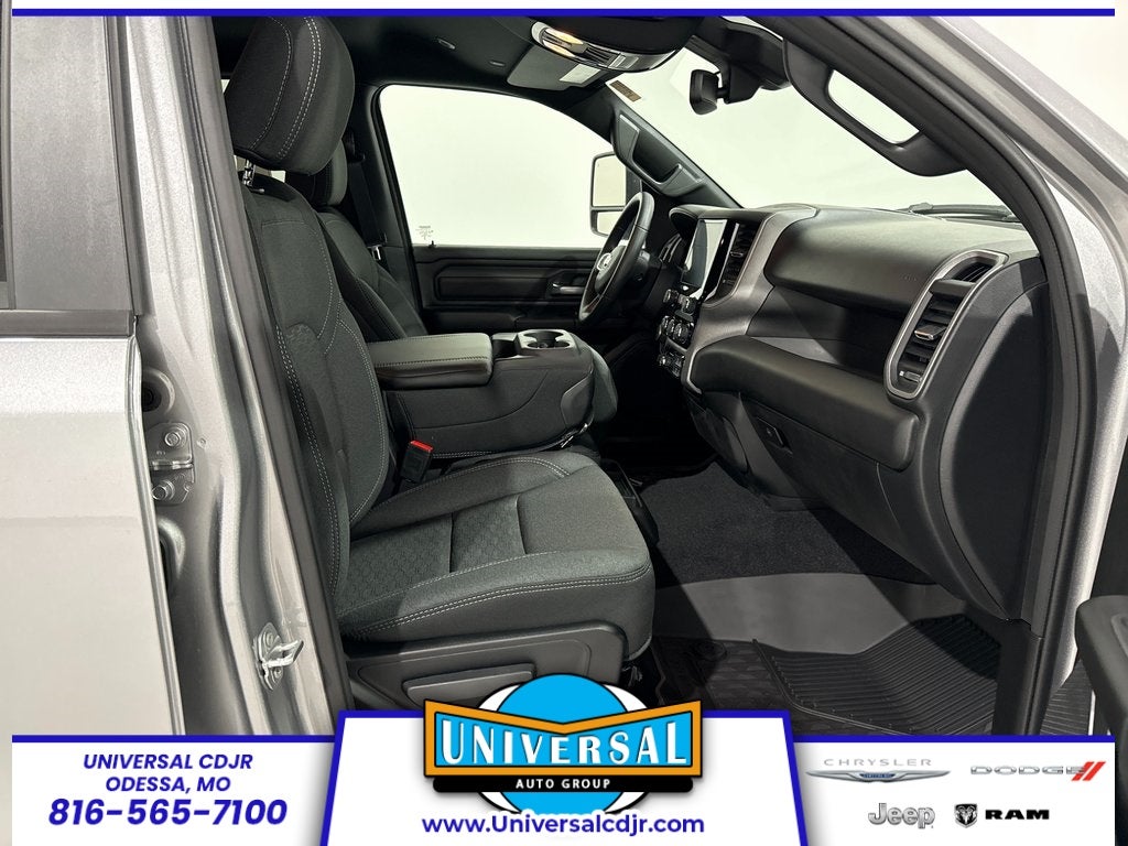 2025 RAM Ram 1500 Tradesman Chrome Package