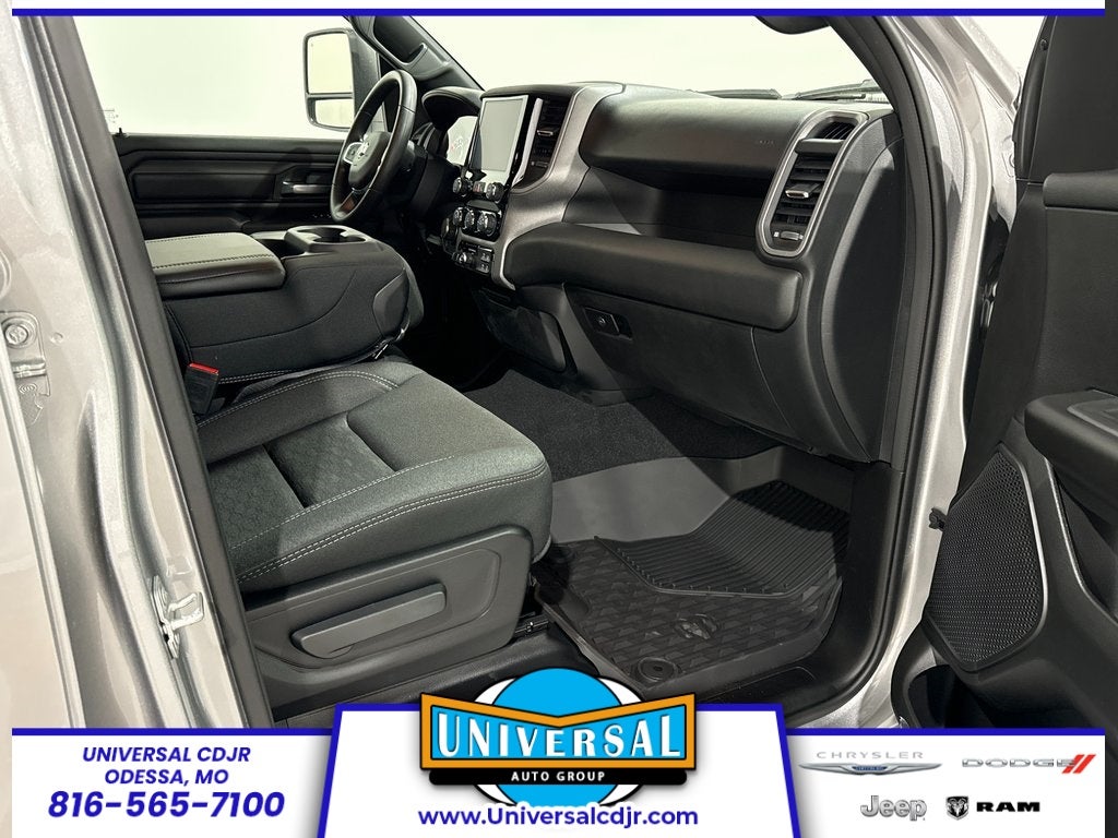 2025 RAM Ram 1500 Tradesman Chrome Package