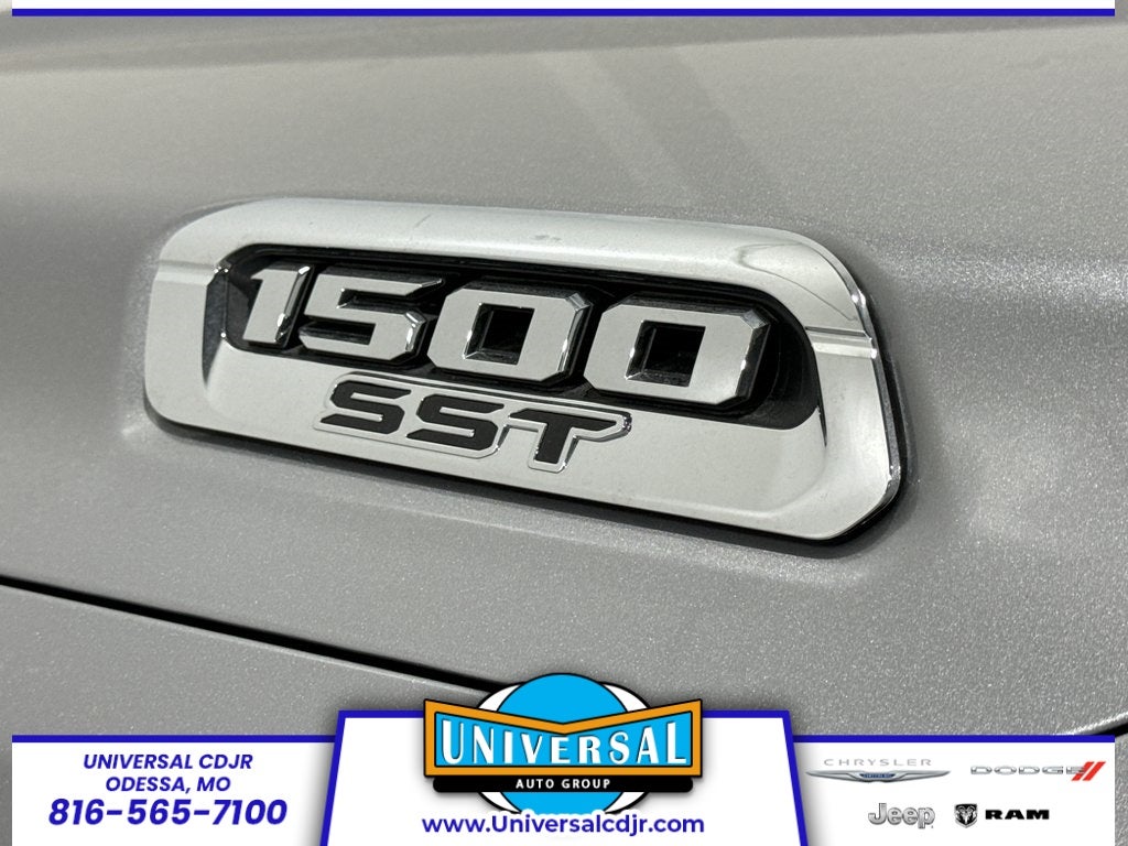 2025 RAM Ram 1500 Tradesman Chrome Package