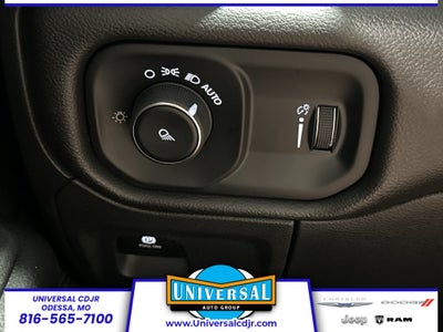 2025 RAM Ram 1500 Tradesman Chrome Package