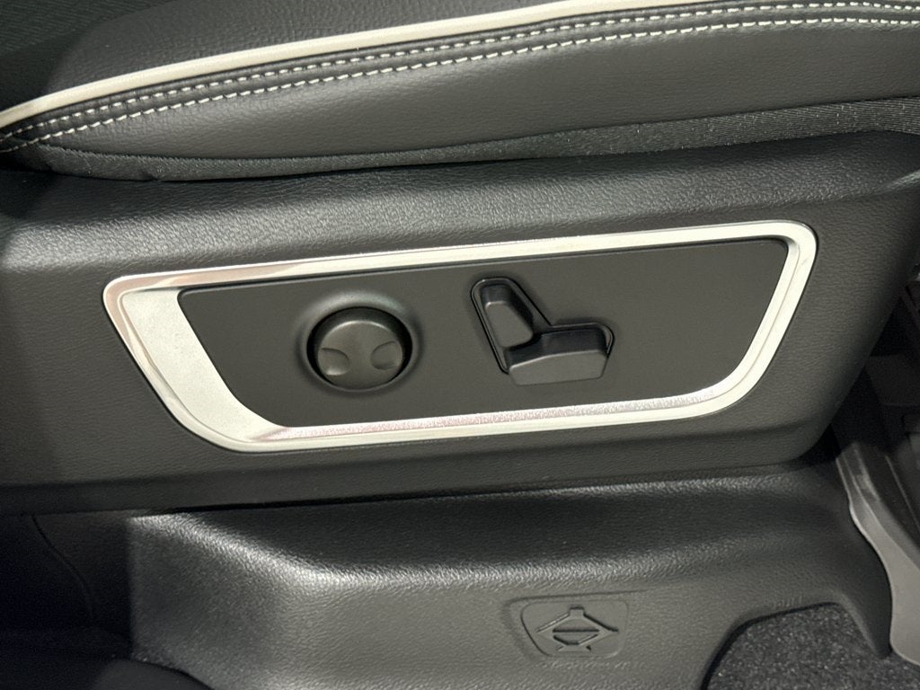 2025 RAM Ram 1500 Laramie