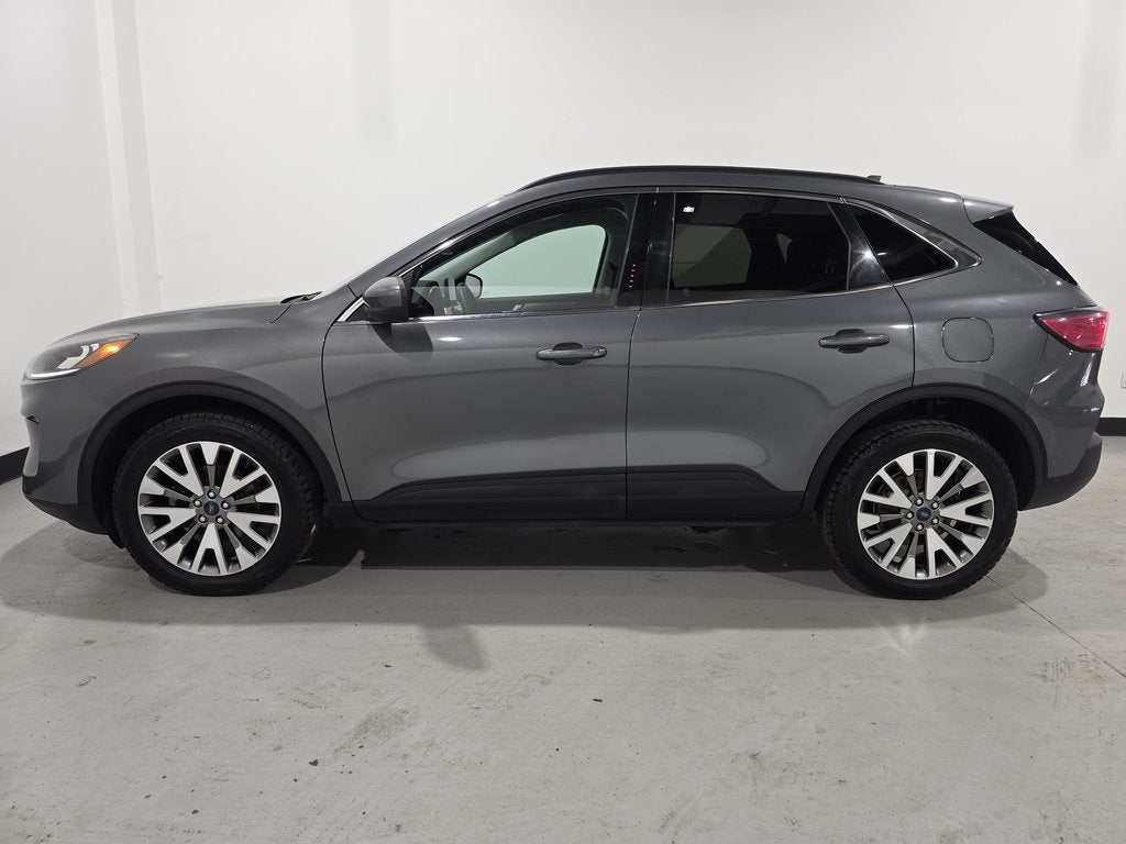 2022 Ford Escape Titanium