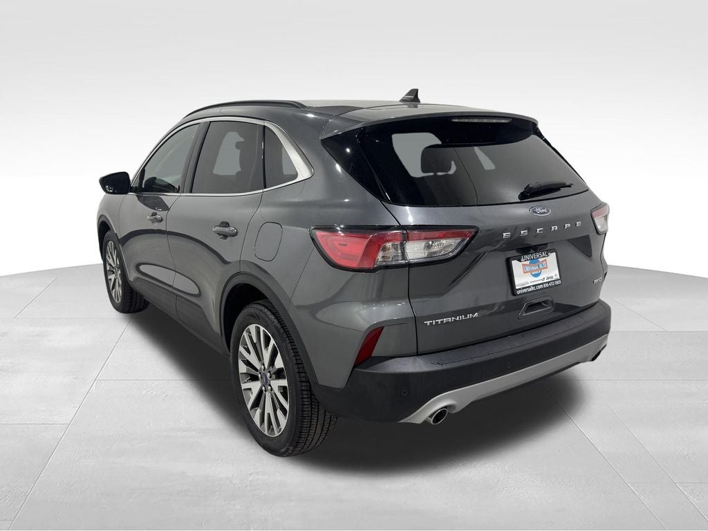 2022 Ford Escape Titanium