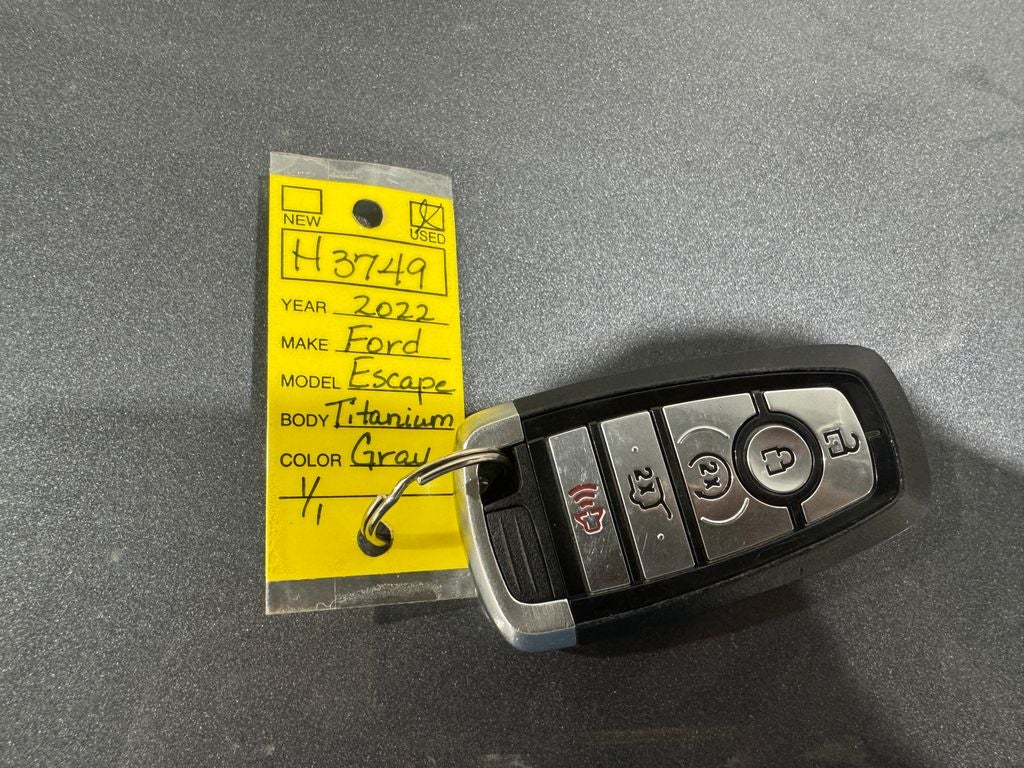 2022 Ford Escape Titanium