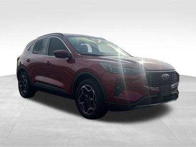 2026 Ford Escape Platinum