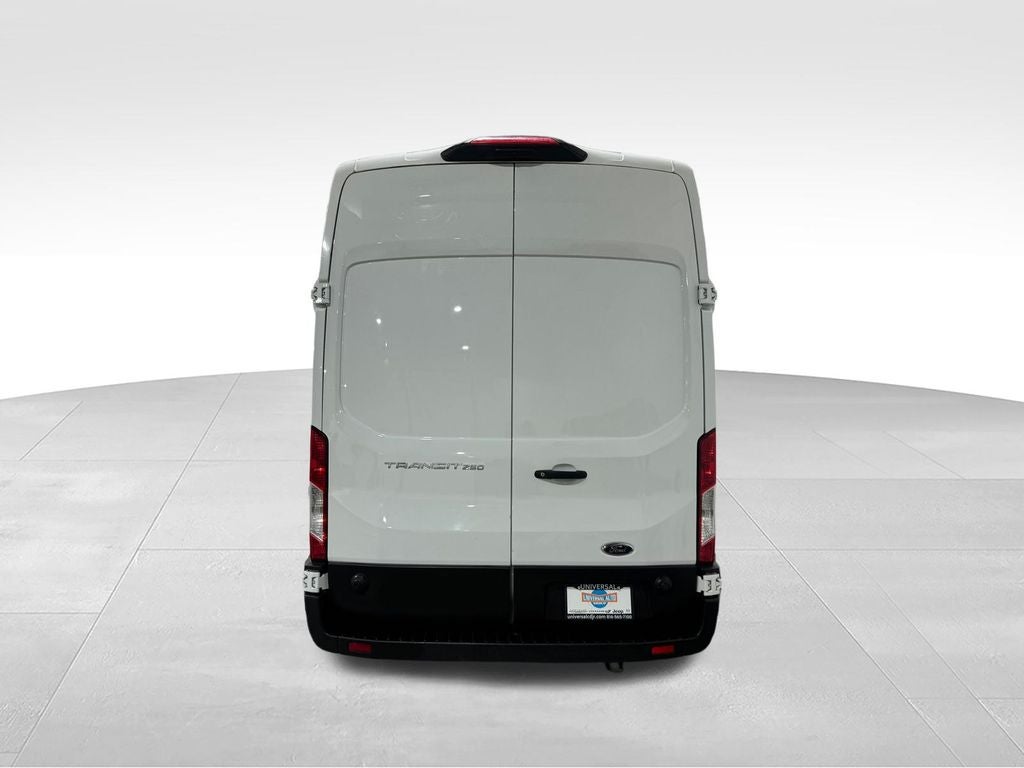 2024 Ford Furgoneta de carga Transit-250 Base