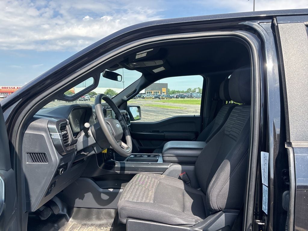 2023 Ford F-150 XL STX
