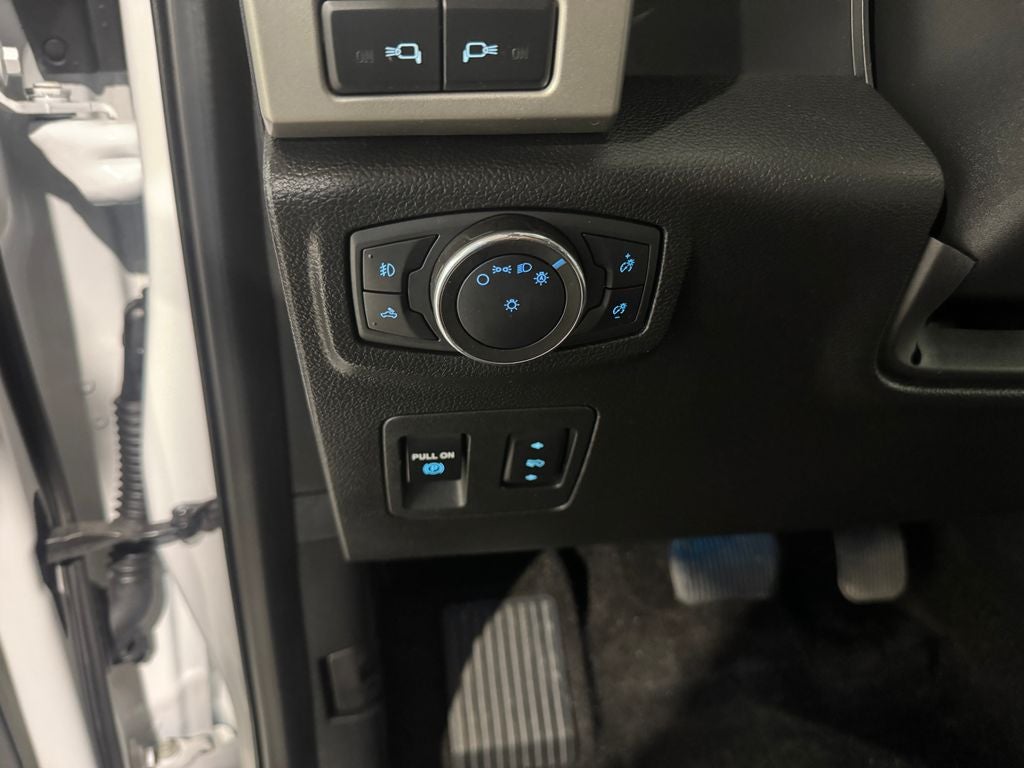 2020 Ford F-150 Lariat Sport FX4