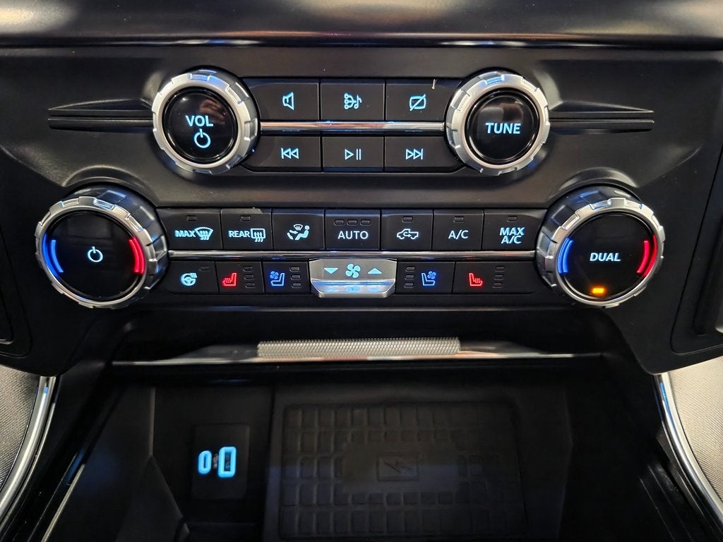 2022 Ford F-150 Platinum Black