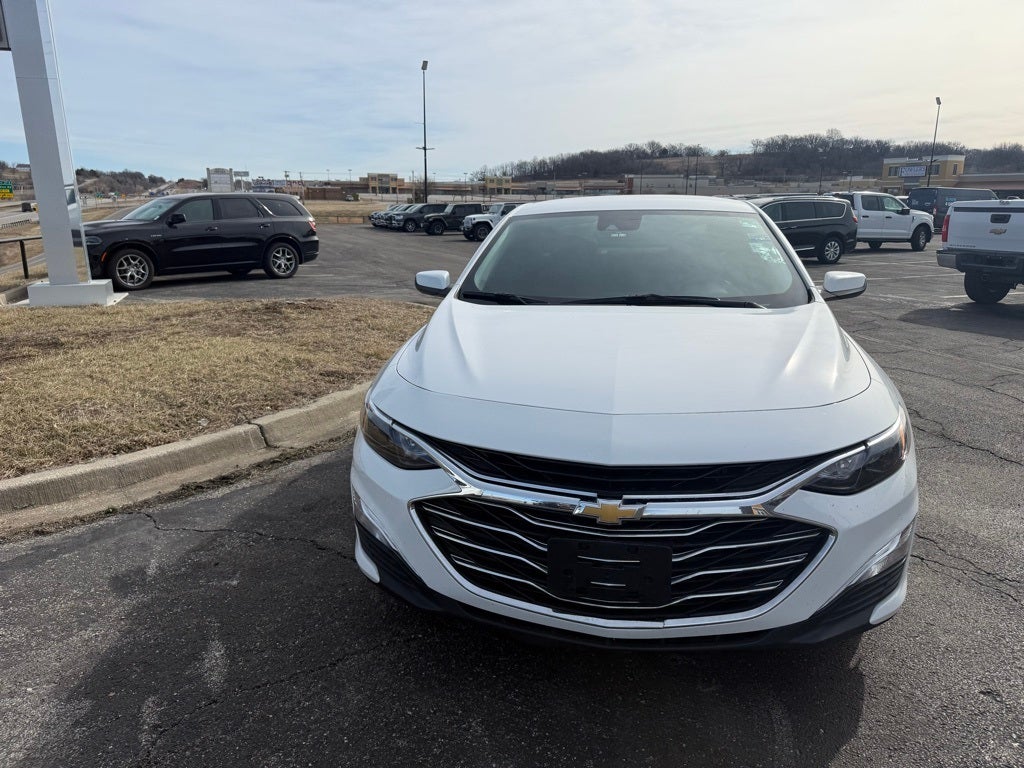 2021 Chevrolet Malibu LS 1FL