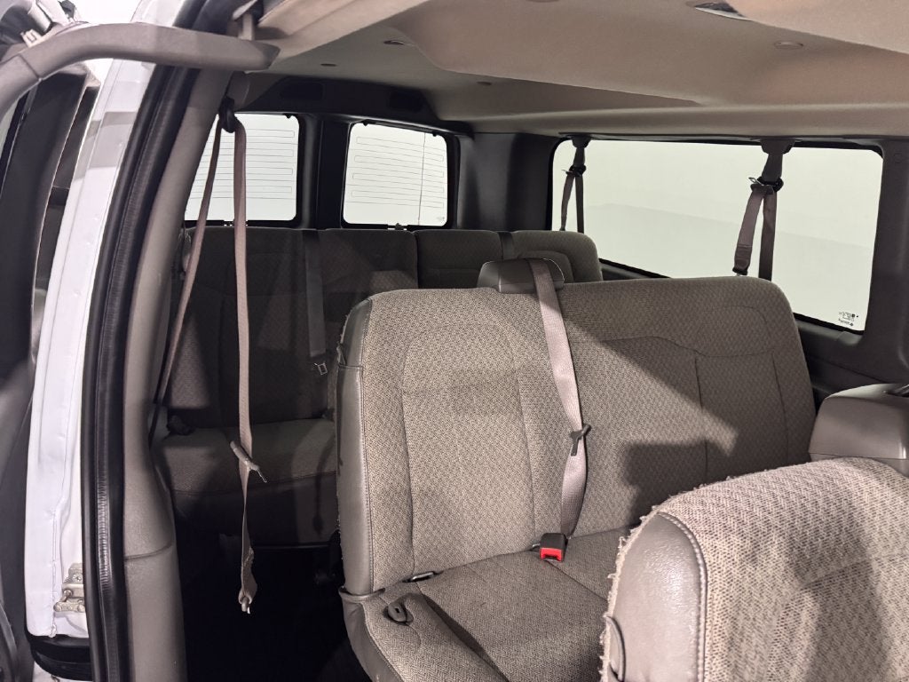 2023 Chevrolet Express Passenger LS Passenger