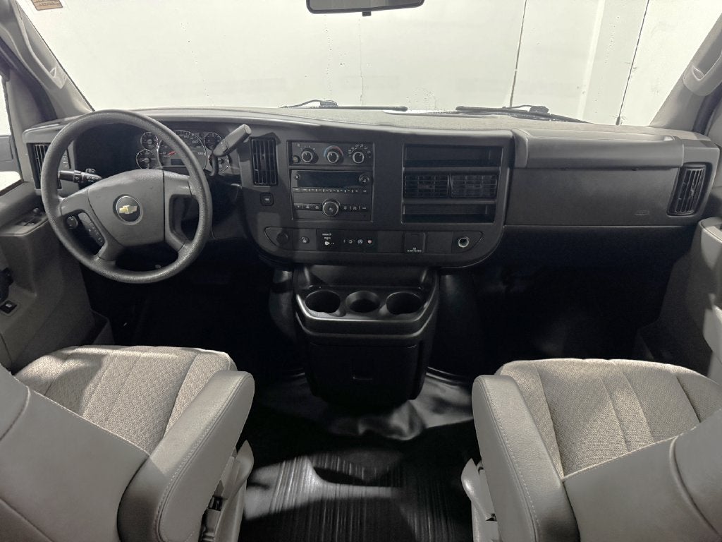 2023 Chevrolet Express Passenger LS Passenger