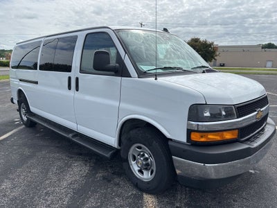 2025 Chevrolet Express Passenger LT Passenger