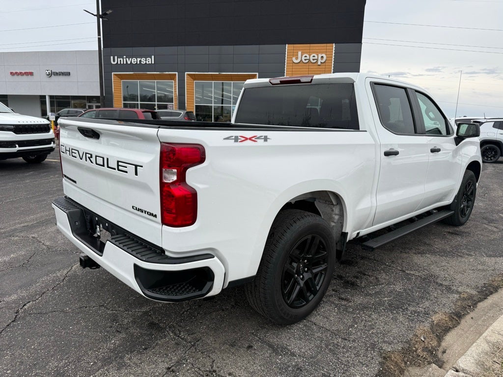 2023 Chevrolet Silverado 1500 Custom