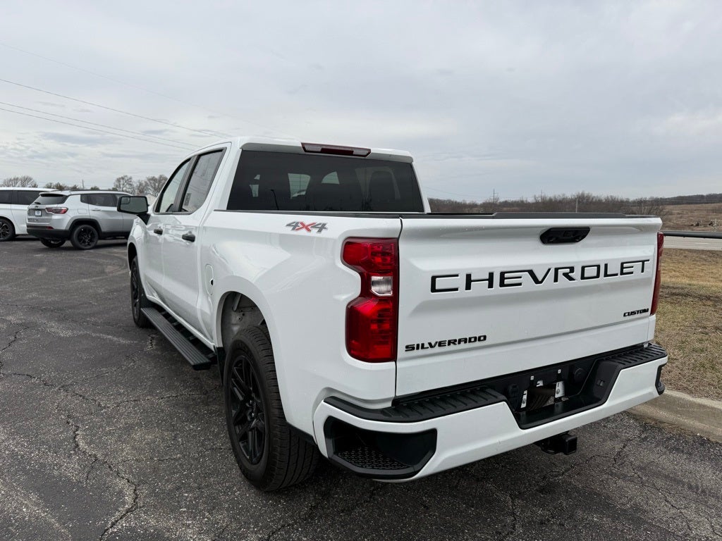 2023 Chevrolet Silverado 1500 Custom